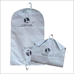 गर्मेंट पैकेजिंग कवर