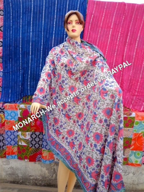 ब्लू पिंक फ्लावर हैंड ब्लॉक प्रिंट सारंग