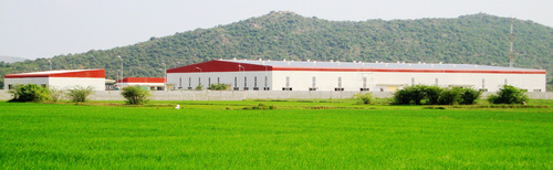 पूर्व इंजीनियर्ड स्टील बिल्डिंग