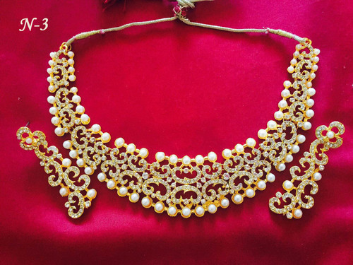 नेकलेस सेट