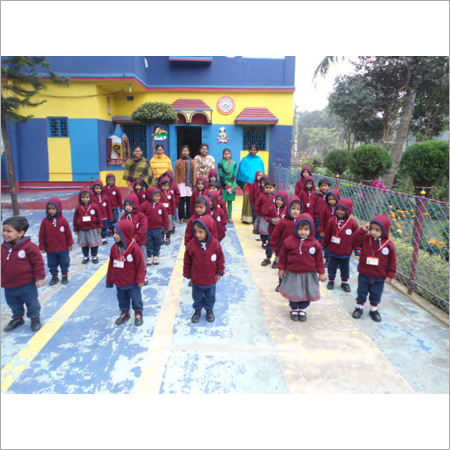 इंग्लिश मी़डियम स्कूल