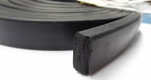 स्पंज रबर स्ट्रिप्स