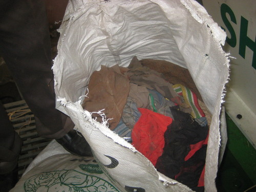 इलेक्ट्रिक गार्डन चिपर श्रेडर