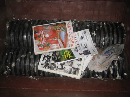 इलेक्ट्रिक पेपर श्रेडिंग मशीन