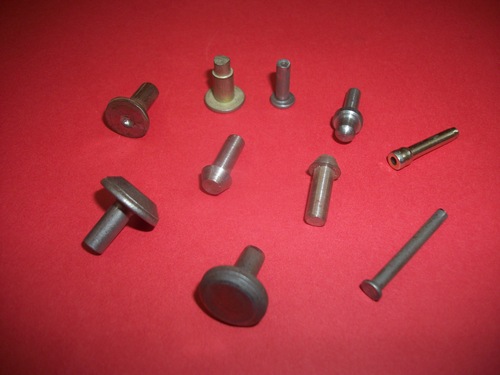 औद्योगिक रिवेट्स