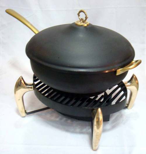 शेफिंग डिशेस