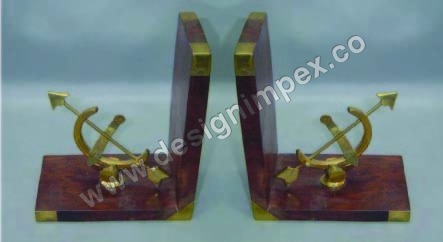 आर्मीलरी बुकेंड