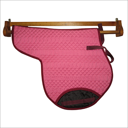 गुलाबी सैडल पैड