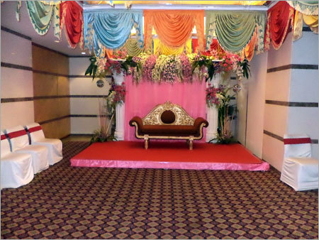 शादी के मंच की सजावट