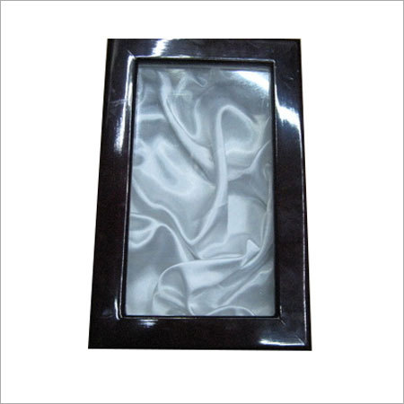 चॉकलेट गहनों का डिब्बा