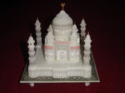 MARBLE TAJ MAHAL