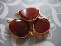 लॉट ऑफ 25 पीस रेड एजेट जेमस्टोन कनेक्टर