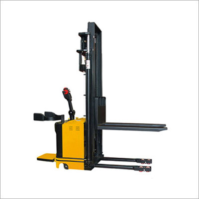Electric Stacker