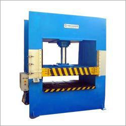 Fully Automatic PLC Controlled Hydraulic Press