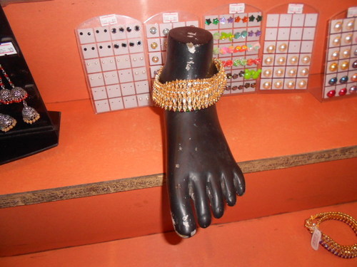 पार्टी पहनने के लिए एंकलेट्स