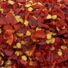 लाल मिर्च के टुकड़े