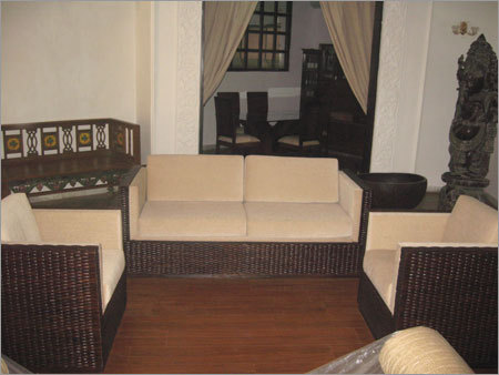 Contemporary Sofa Set