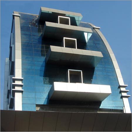 संरचनात्मक ग्लेज़िंग कार्य