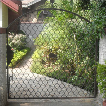 निर्मित गेट