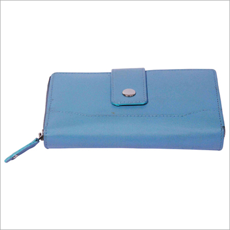 चमड़े के उत्पाद