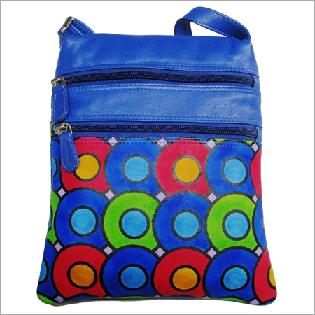 लेदर उत्पाद