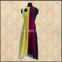 लंबी लेडीज कुर्त्ती