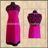 डिजाइनर लेडीज कुर्तियाँ