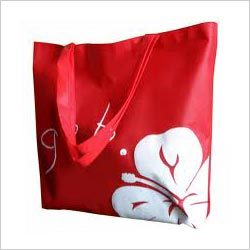 डिजाइनर शॉपिंग बैग