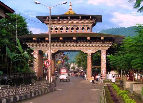 भूटान से माल सेवाएँ