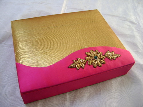 सजावटी बॉक्स