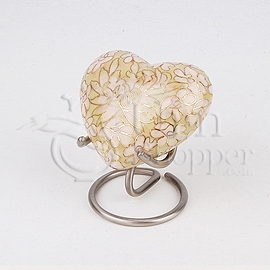 पीला एटियेन ओपल