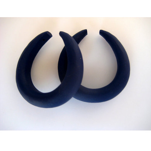 ईयरिंग हूप