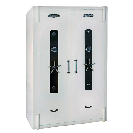 सुरक्षित लॉकर सफेद और काला
