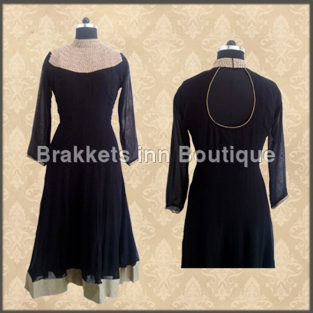 डिजाइनर देवियों कुर्तियां