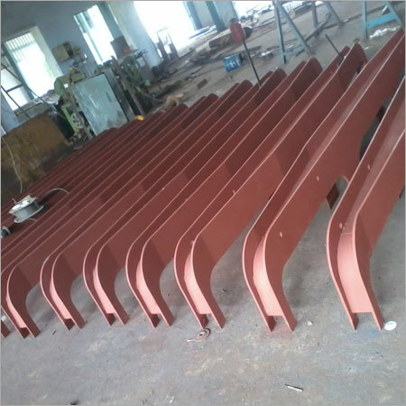 निर्मित रेल फ्रेम