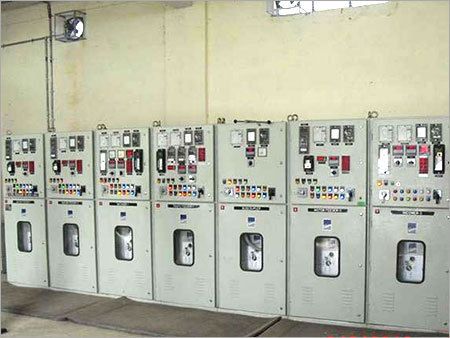 नियंत्रण पैनल कक्ष का डिज़ाइन