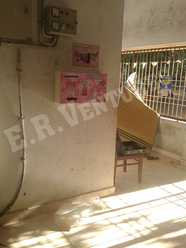 Pink Sanitary Napkin Supplying Machine