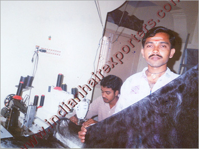 मशीन द्वारा बनाए गए बाल