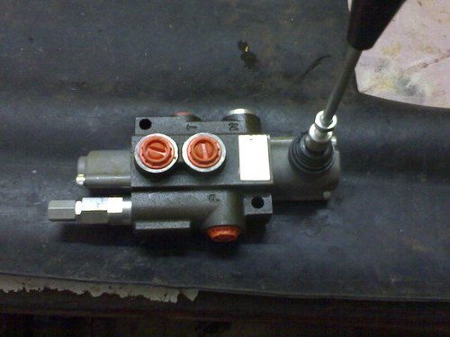 Manual Hand Lever Directional Valve