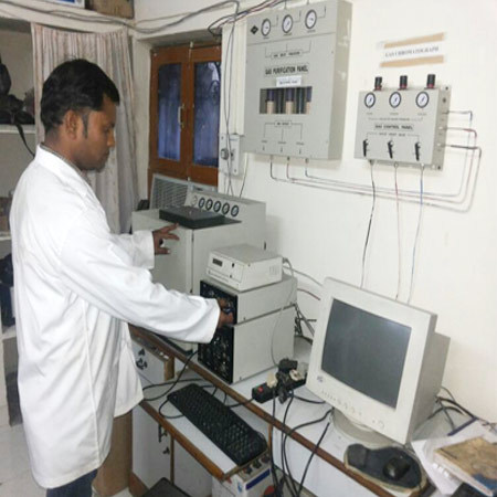 औद्योगिक रासायनिक परीक्षण सेवाएँ