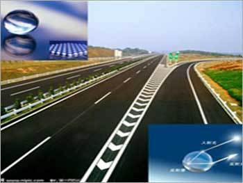 थर्मोप्लास्टिक ऐक्रेलिक पेंट्स