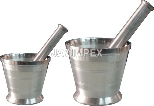 एल्युमिनियम मोर्टार और पेस्टल की मोटाई: 2 मिलीमीटर (मिमी)