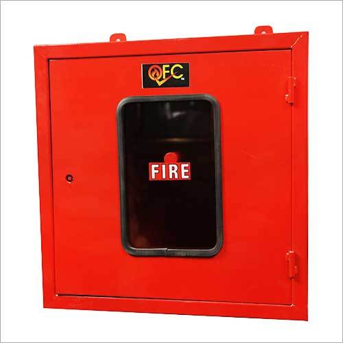 आग प्रतिरोधक कैबिनेट