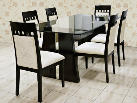 ब्राउन वुडन टेबल सोफा