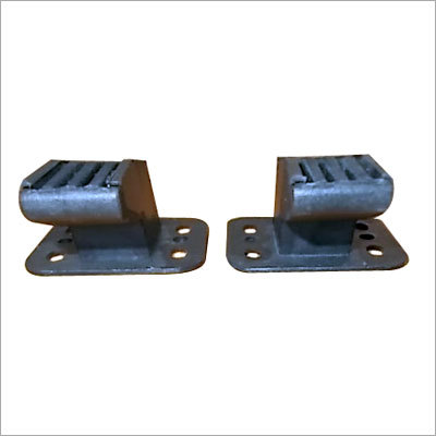 चार पहिया ऑटो पार्ट्स