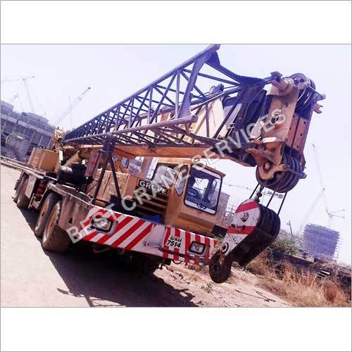 Crane Rental Services in Vadodara