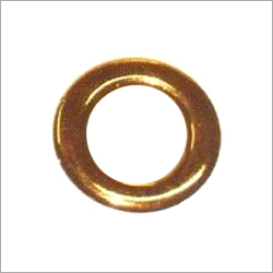 सोने से चमकाए गए आईलेट