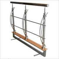 स्टेनलेस स्टील रेलिंग्स