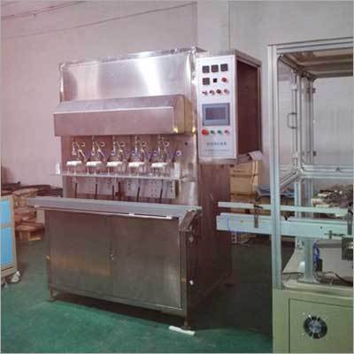Automatic Oil Filling Machine - Durable Stainless Steel, Precision Filling Technology , User-Friendly Controls for Efficient Operation