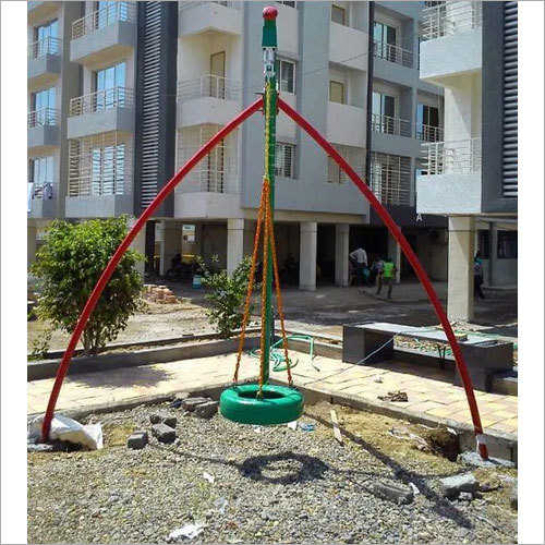 घूमने वाला टायर स्विंग